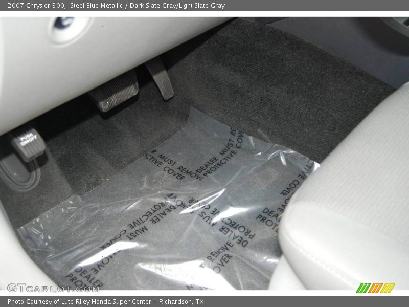 Steel Blue Metallic / Dark Slate Gray/Light Slate Gray 2007 Chrysler 300