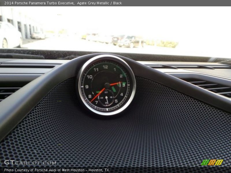  2014 Panamera Turbo Executive Turbo Executive Gauges