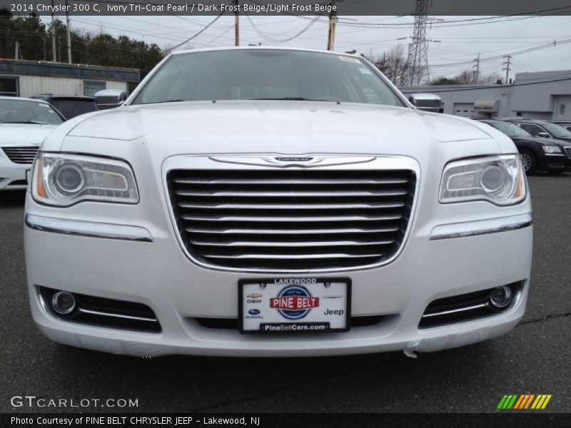 Ivory Tri-Coat Pearl / Dark Frost Beige/Light Frost Beige 2014 Chrysler 300 C