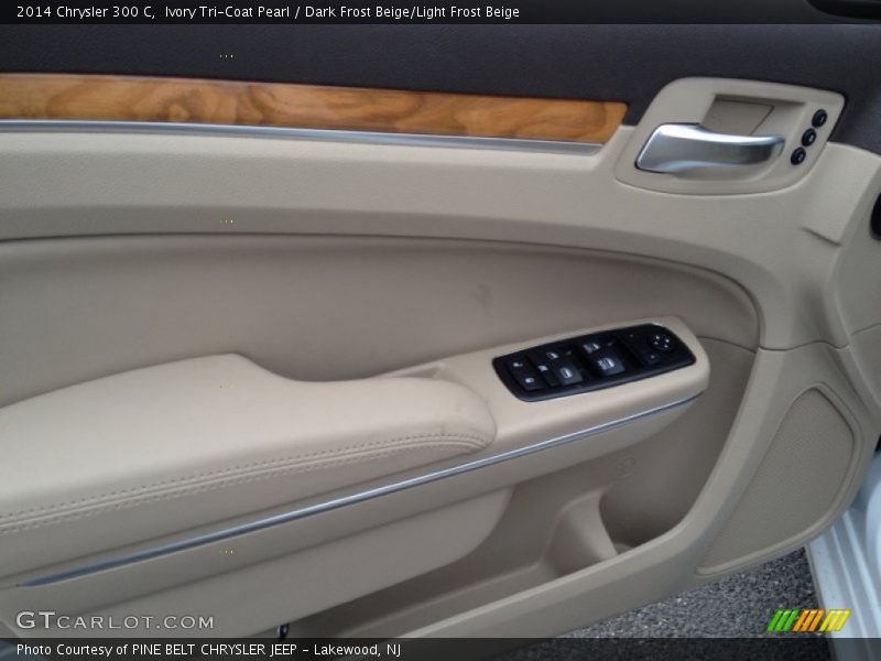 Ivory Tri-Coat Pearl / Dark Frost Beige/Light Frost Beige 2014 Chrysler 300 C