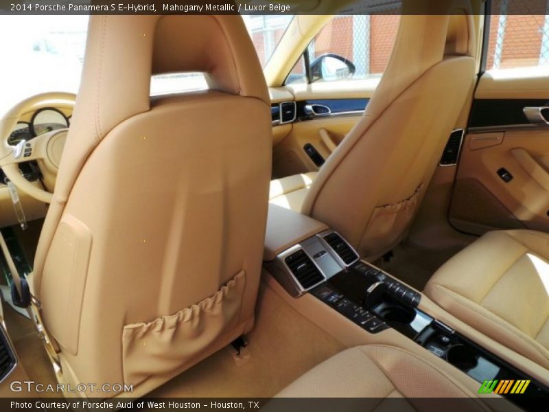 Rear Seat of 2014 Panamera S E-Hybrid