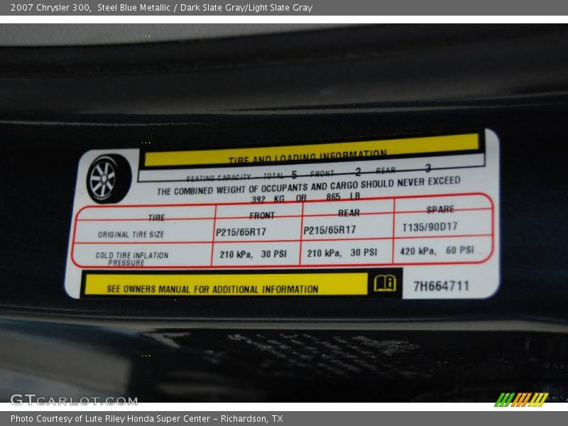 Steel Blue Metallic / Dark Slate Gray/Light Slate Gray 2007 Chrysler 300