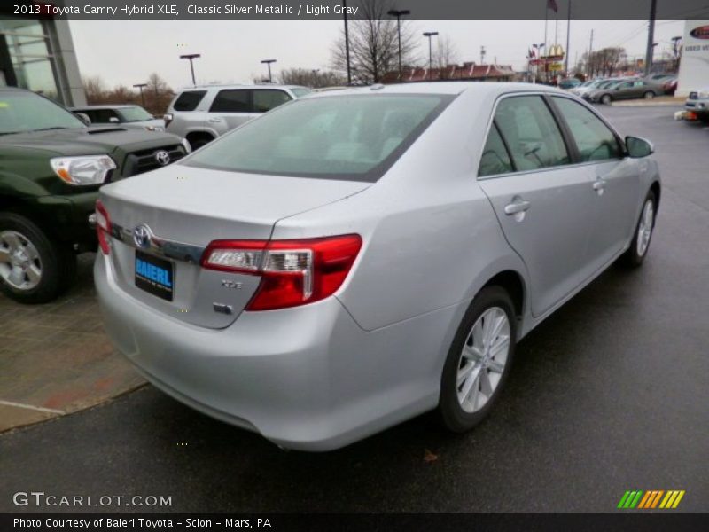 Classic Silver Metallic / Light Gray 2013 Toyota Camry Hybrid XLE