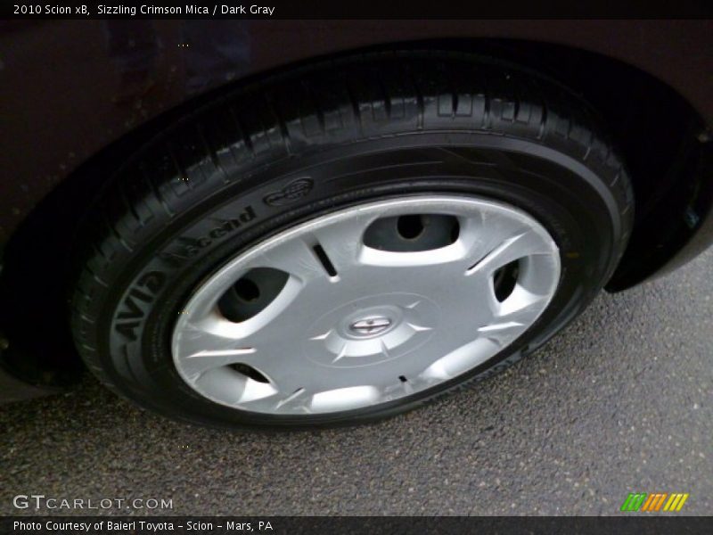 Sizzling Crimson Mica / Dark Gray 2010 Scion xB