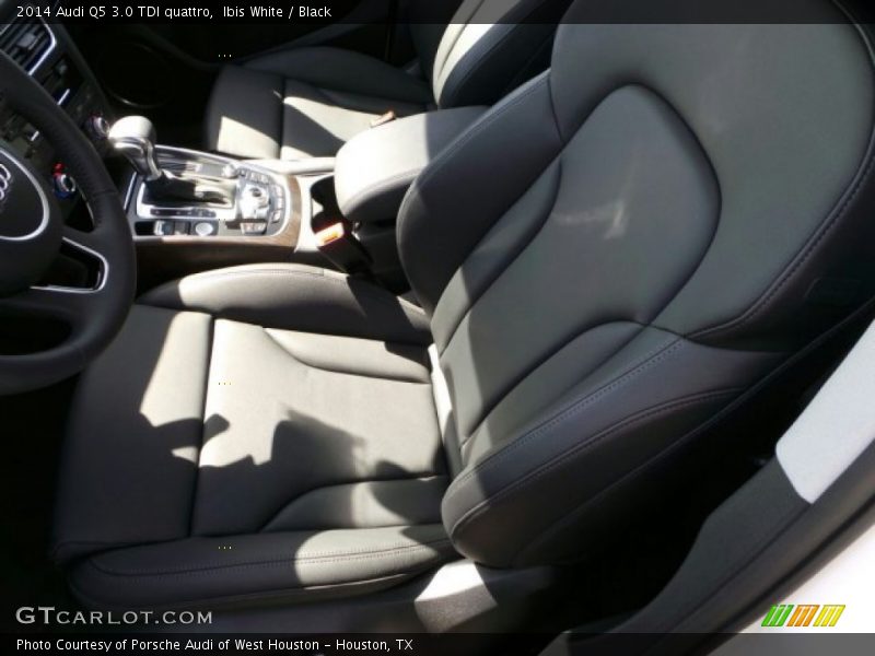 Ibis White / Black 2014 Audi Q5 3.0 TDI quattro