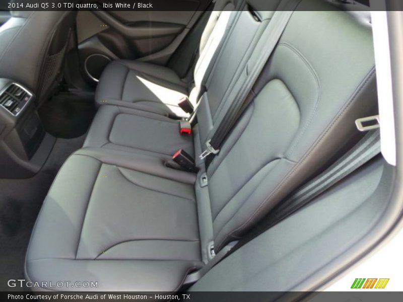 Ibis White / Black 2014 Audi Q5 3.0 TDI quattro