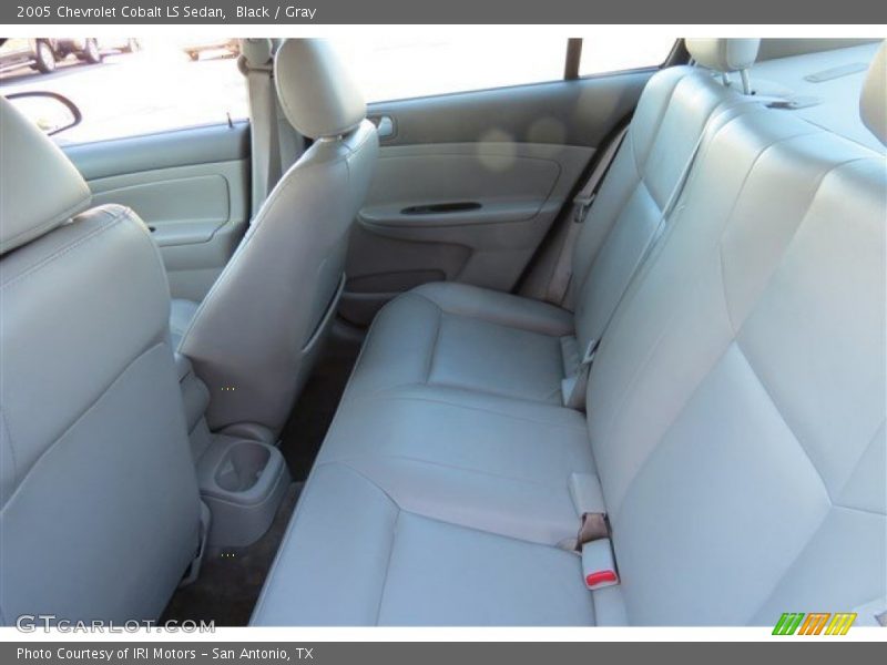 Black / Gray 2005 Chevrolet Cobalt LS Sedan