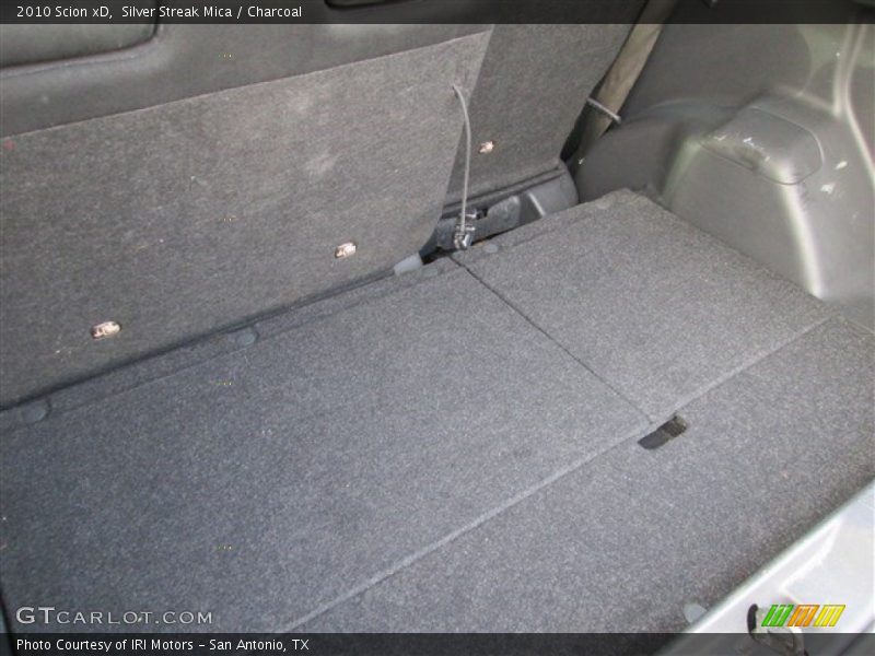 Silver Streak Mica / Charcoal 2010 Scion xD