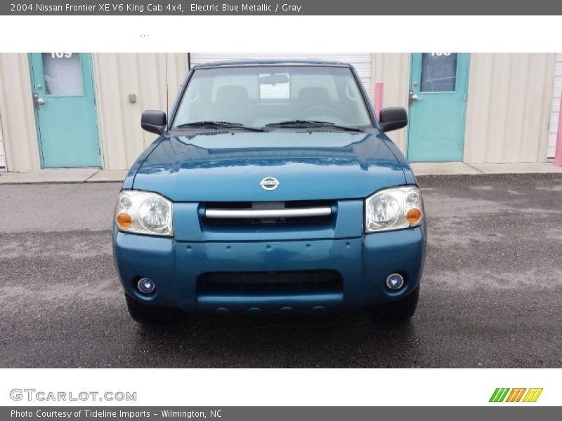 Electric Blue Metallic / Gray 2004 Nissan Frontier XE V6 King Cab 4x4