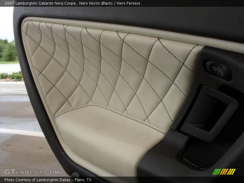  2007 Gallardo Nera Coupe Nero Perseus Interior