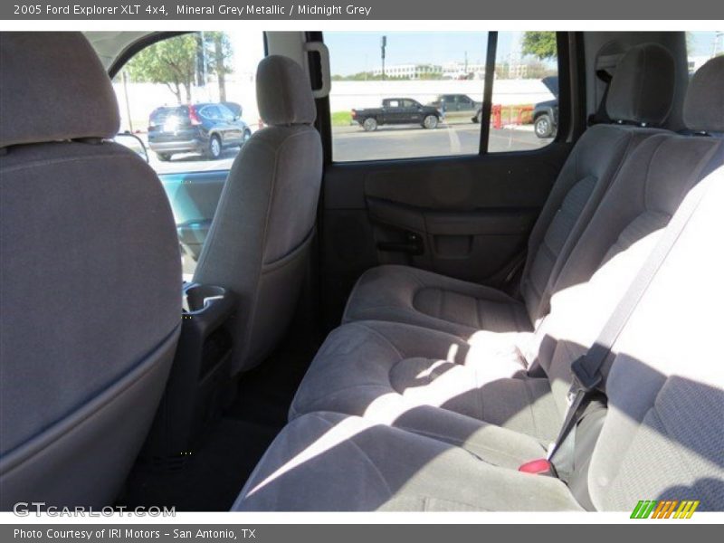 Mineral Grey Metallic / Midnight Grey 2005 Ford Explorer XLT 4x4