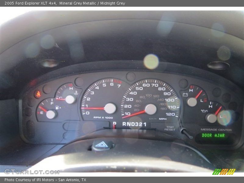 Mineral Grey Metallic / Midnight Grey 2005 Ford Explorer XLT 4x4