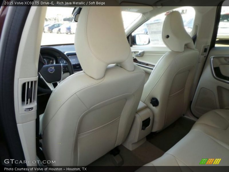 Rich Java Metallic / Soft Beige 2015 Volvo XC60 T5 Drive-E