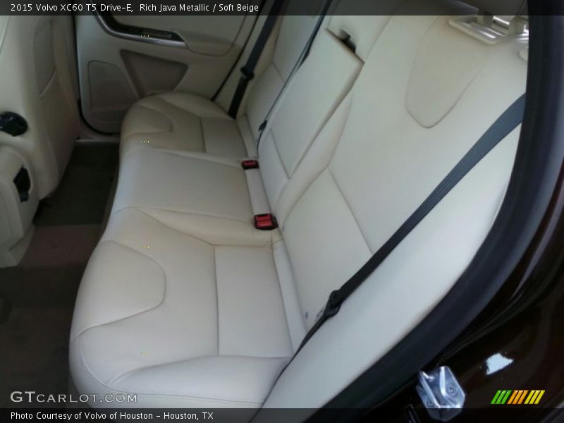 Rear Seat of 2015 XC60 T5 Drive-E