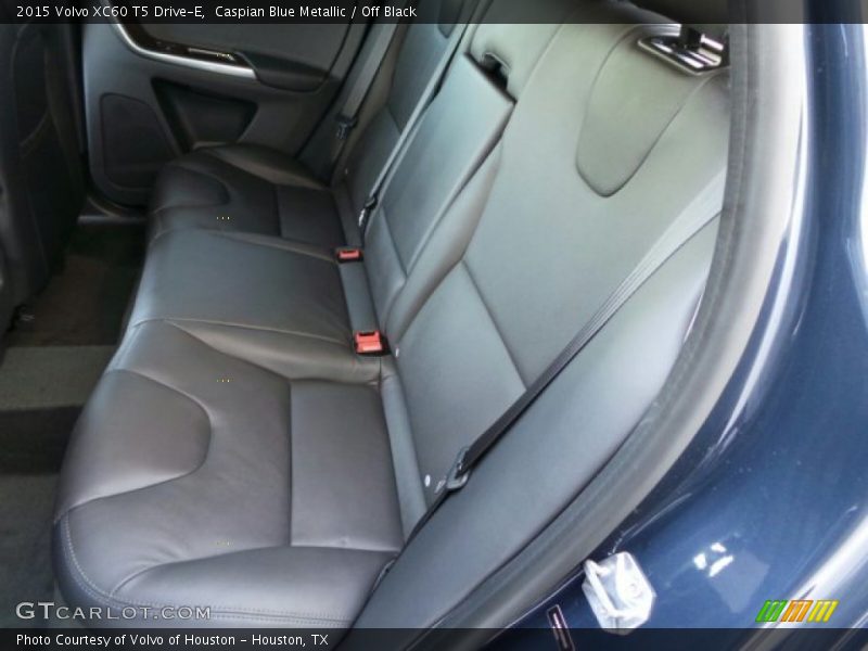 Caspian Blue Metallic / Off Black 2015 Volvo XC60 T5 Drive-E
