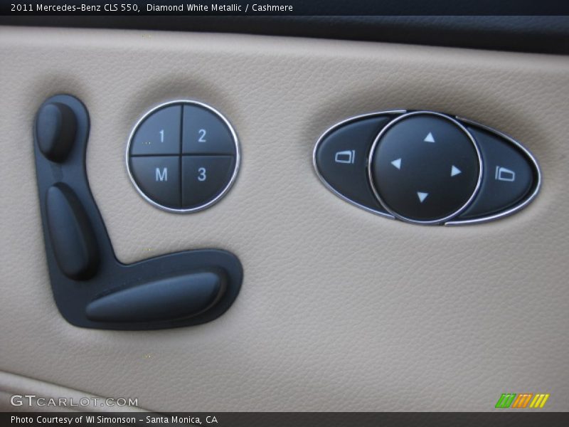 Diamond White Metallic / Cashmere 2011 Mercedes-Benz CLS 550