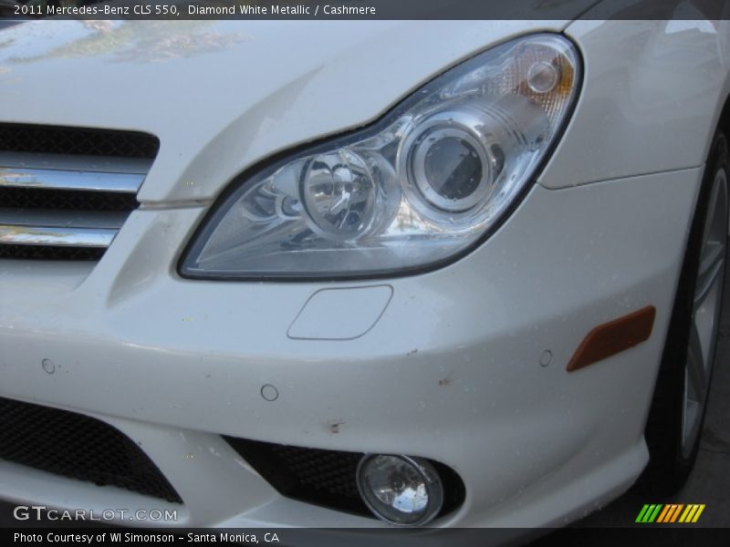 Diamond White Metallic / Cashmere 2011 Mercedes-Benz CLS 550
