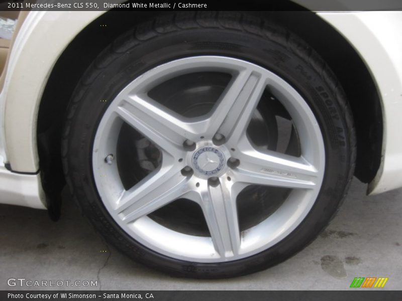 Diamond White Metallic / Cashmere 2011 Mercedes-Benz CLS 550