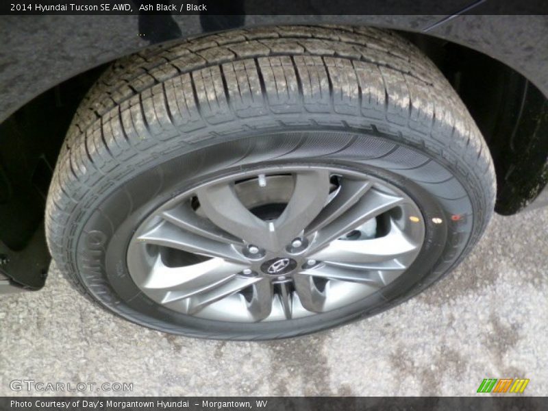 Ash Black / Black 2014 Hyundai Tucson SE AWD