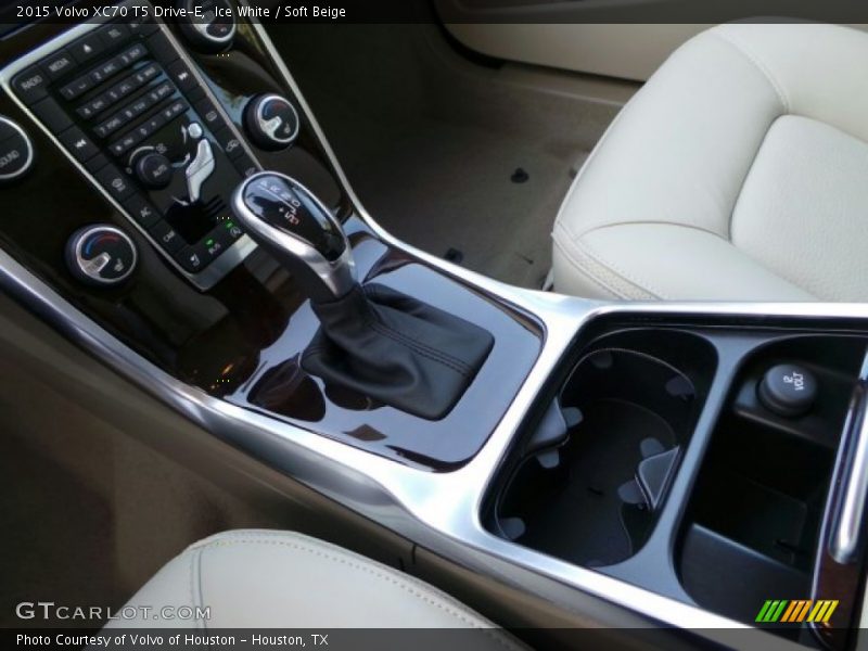  2015 XC70 T5 Drive-E 8 Speed Geartronic Automatic Shifter