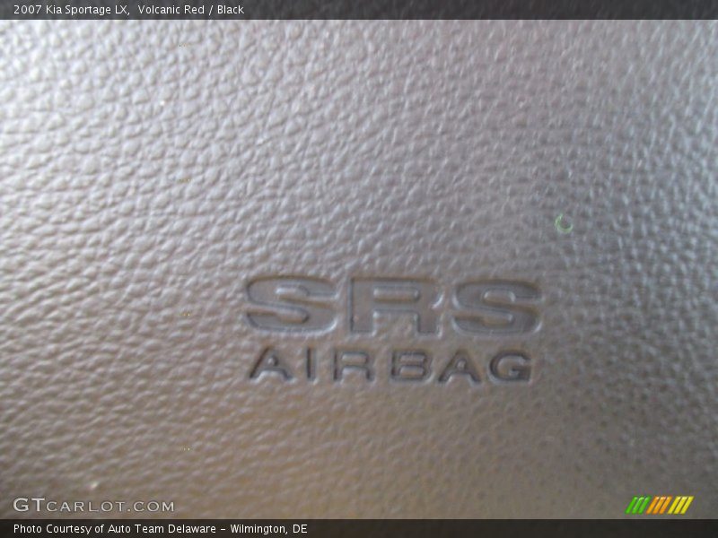 Volcanic Red / Black 2007 Kia Sportage LX
