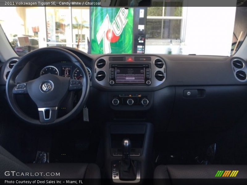 Candy White / Charcoal 2011 Volkswagen Tiguan SE