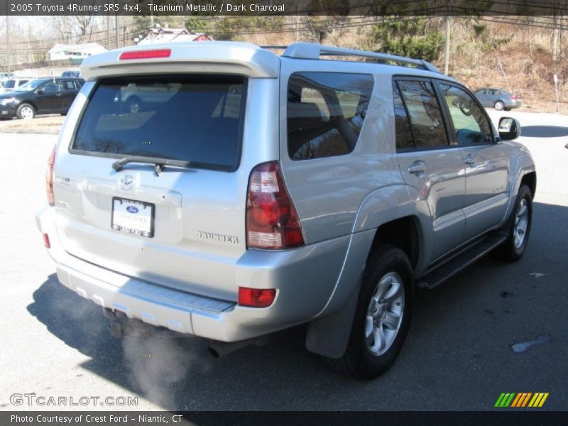 Titanium Metallic / Dark Charcoal 2005 Toyota 4Runner SR5 4x4