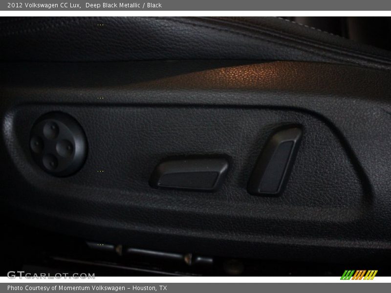 Deep Black Metallic / Black 2012 Volkswagen CC Lux