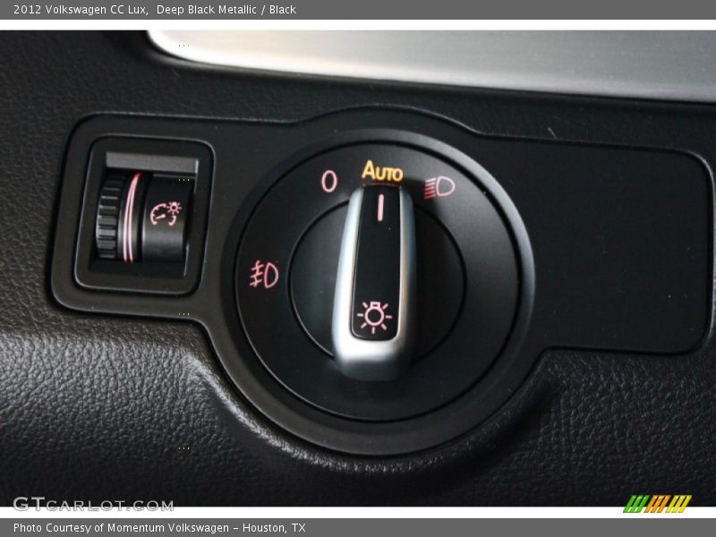 Deep Black Metallic / Black 2012 Volkswagen CC Lux