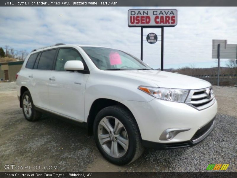 Blizzard White Pearl / Ash 2011 Toyota Highlander Limited 4WD