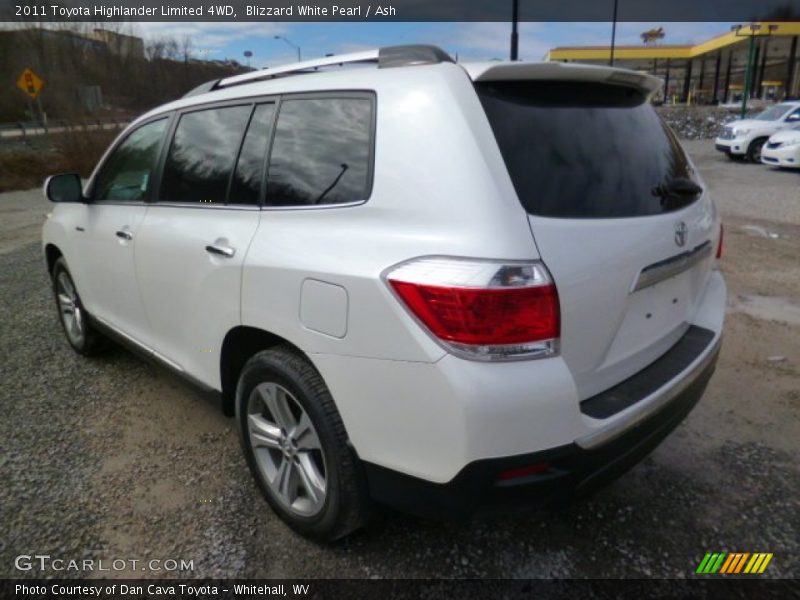 Blizzard White Pearl / Ash 2011 Toyota Highlander Limited 4WD