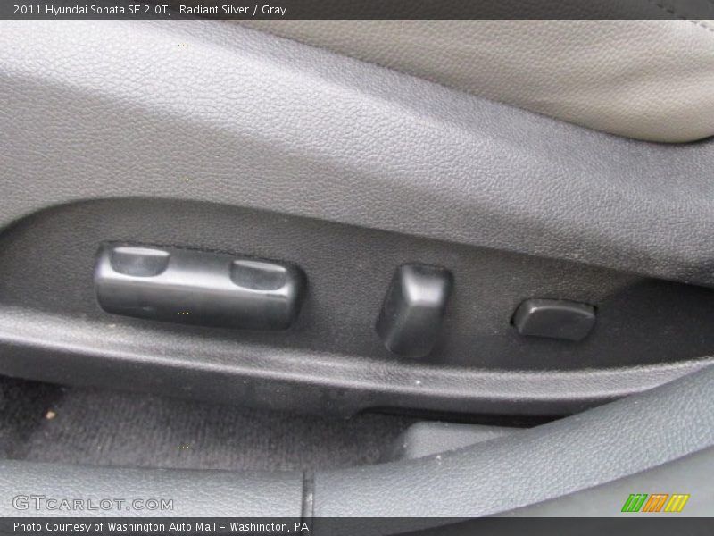 Radiant Silver / Gray 2011 Hyundai Sonata SE 2.0T