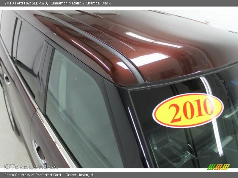 Cinnamon Metallic / Charcoal Black 2010 Ford Flex SEL AWD