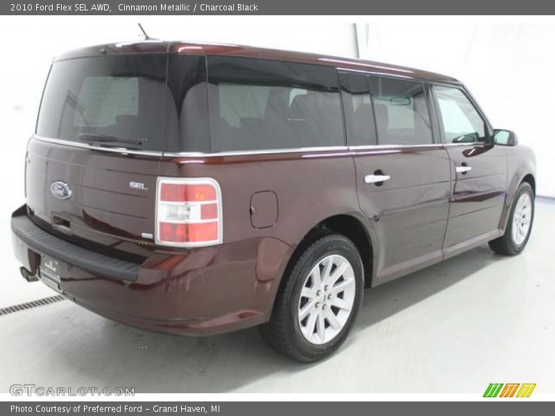 Cinnamon Metallic / Charcoal Black 2010 Ford Flex SEL AWD