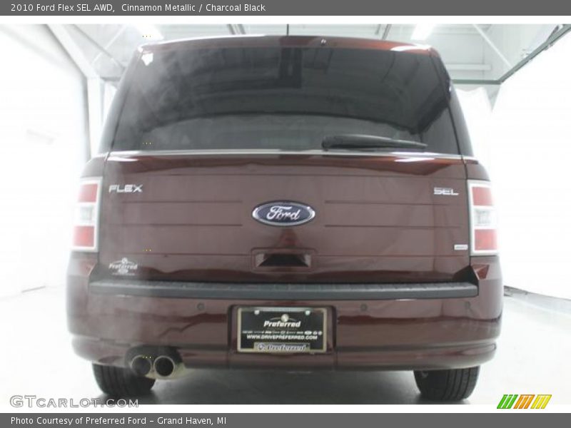 Cinnamon Metallic / Charcoal Black 2010 Ford Flex SEL AWD