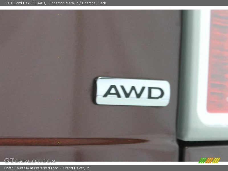 Cinnamon Metallic / Charcoal Black 2010 Ford Flex SEL AWD