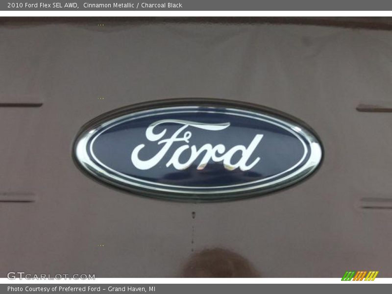 Cinnamon Metallic / Charcoal Black 2010 Ford Flex SEL AWD