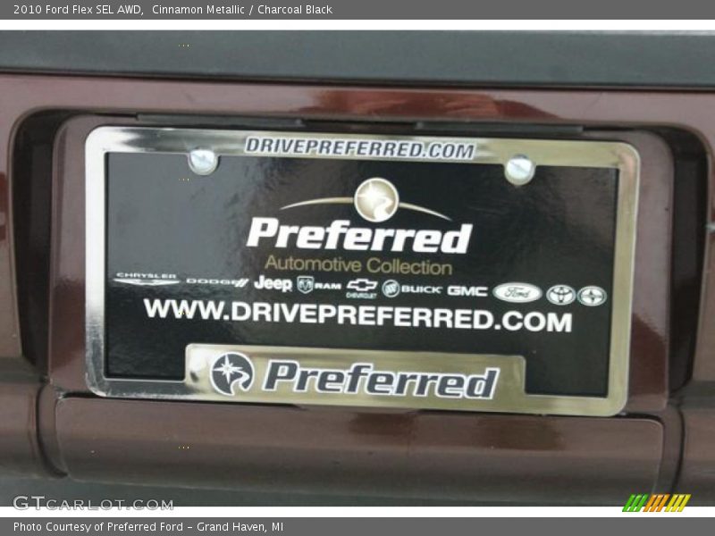 Cinnamon Metallic / Charcoal Black 2010 Ford Flex SEL AWD