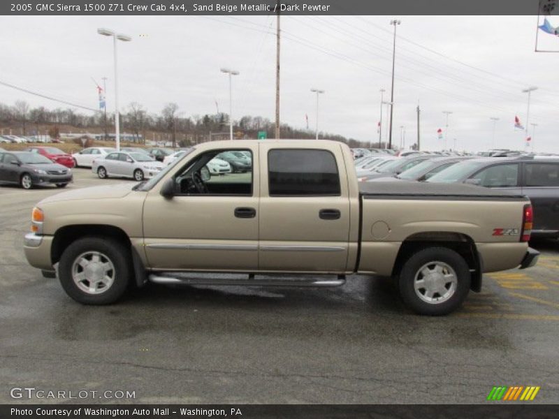 Sand Beige Metallic / Dark Pewter 2005 GMC Sierra 1500 Z71 Crew Cab 4x4