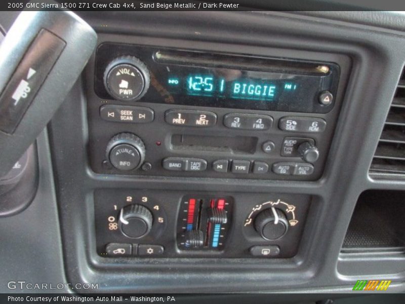 Sand Beige Metallic / Dark Pewter 2005 GMC Sierra 1500 Z71 Crew Cab 4x4