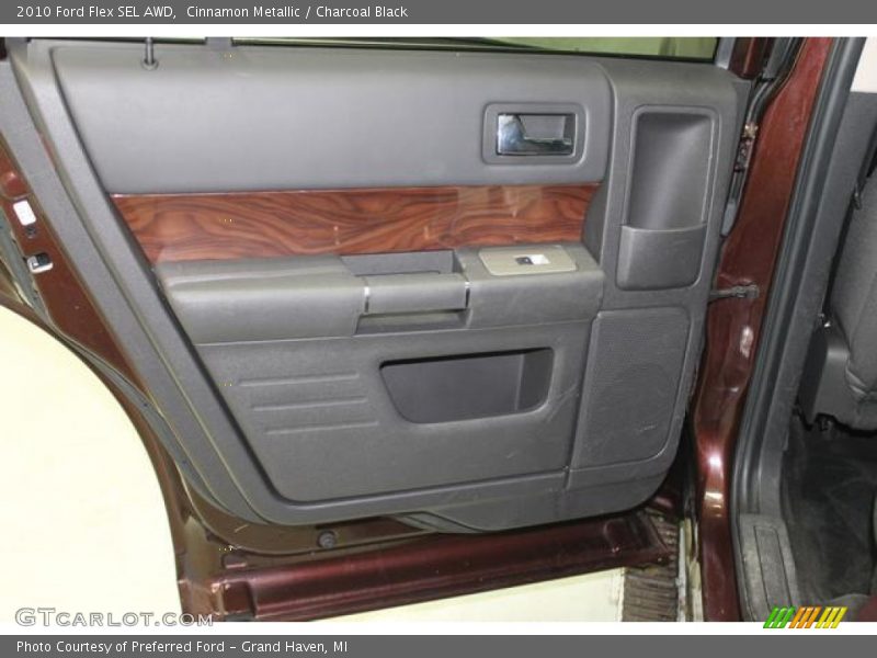 Cinnamon Metallic / Charcoal Black 2010 Ford Flex SEL AWD