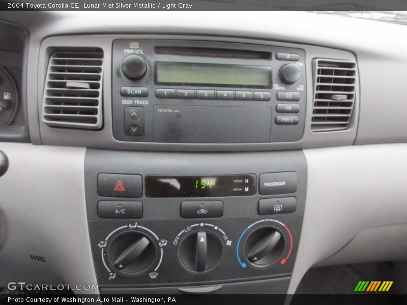 Lunar Mist Silver Metallic / Light Gray 2004 Toyota Corolla CE