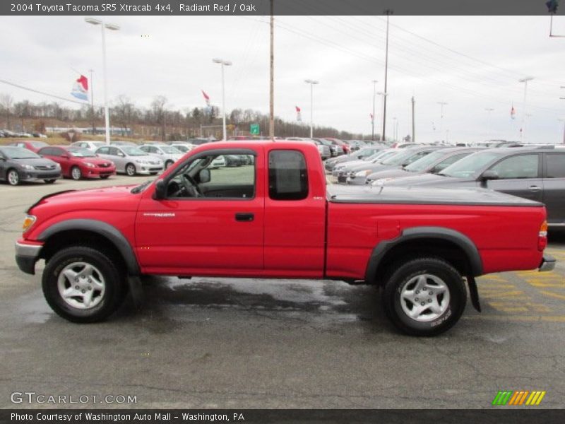 Radiant Red / Oak 2004 Toyota Tacoma SR5 Xtracab 4x4