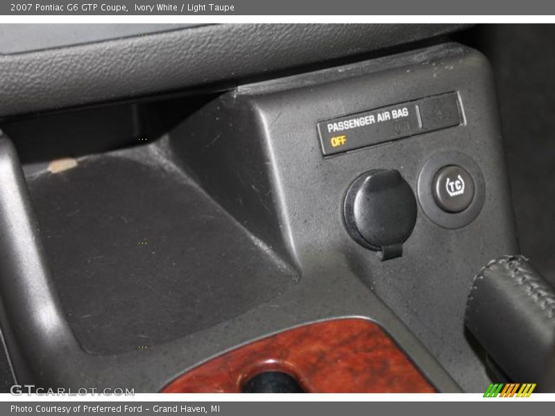 Ivory White / Light Taupe 2007 Pontiac G6 GTP Coupe
