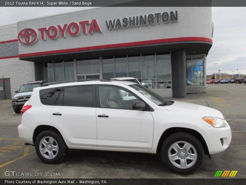 Super White / Sand Beige 2012 Toyota RAV4 I4