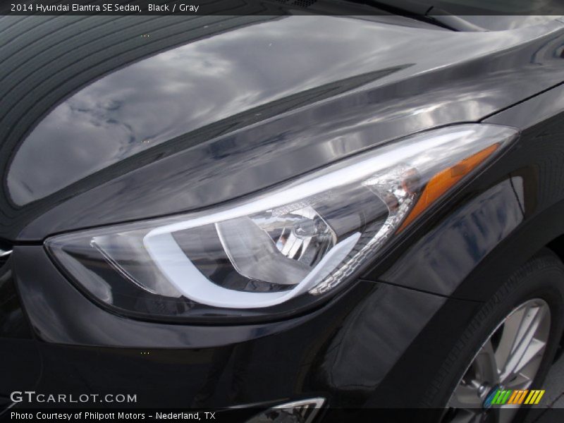 Black / Gray 2014 Hyundai Elantra SE Sedan