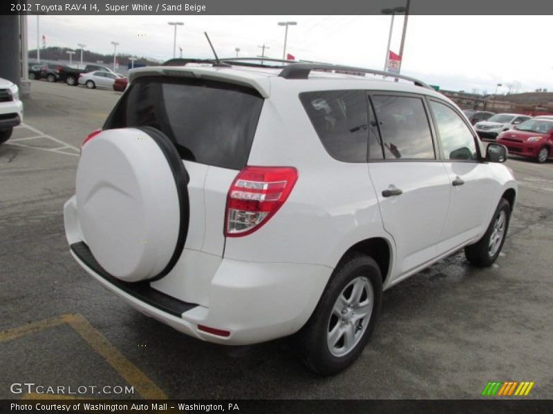 Super White / Sand Beige 2012 Toyota RAV4 I4