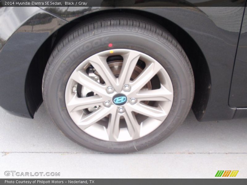 Black / Gray 2014 Hyundai Elantra SE Sedan
