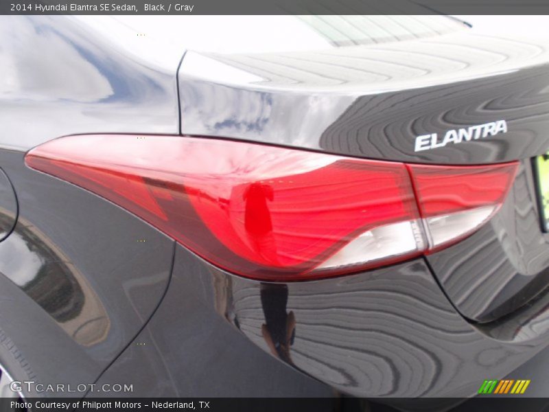 Black / Gray 2014 Hyundai Elantra SE Sedan