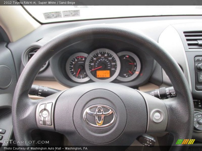 Super White / Sand Beige 2012 Toyota RAV4 I4
